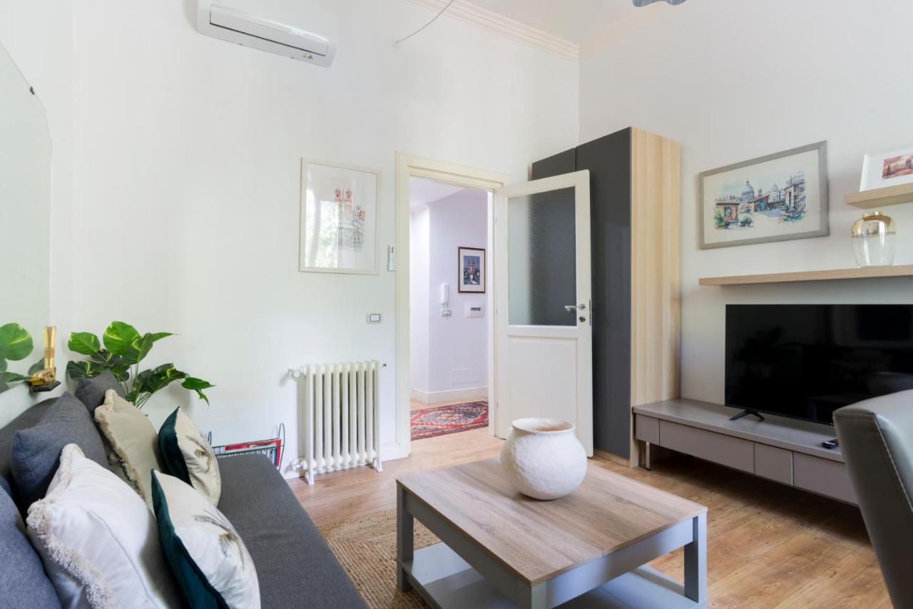Ferienwohnung Tiber Majesty 25 Piazza Del Popolo Rom Exterior foto